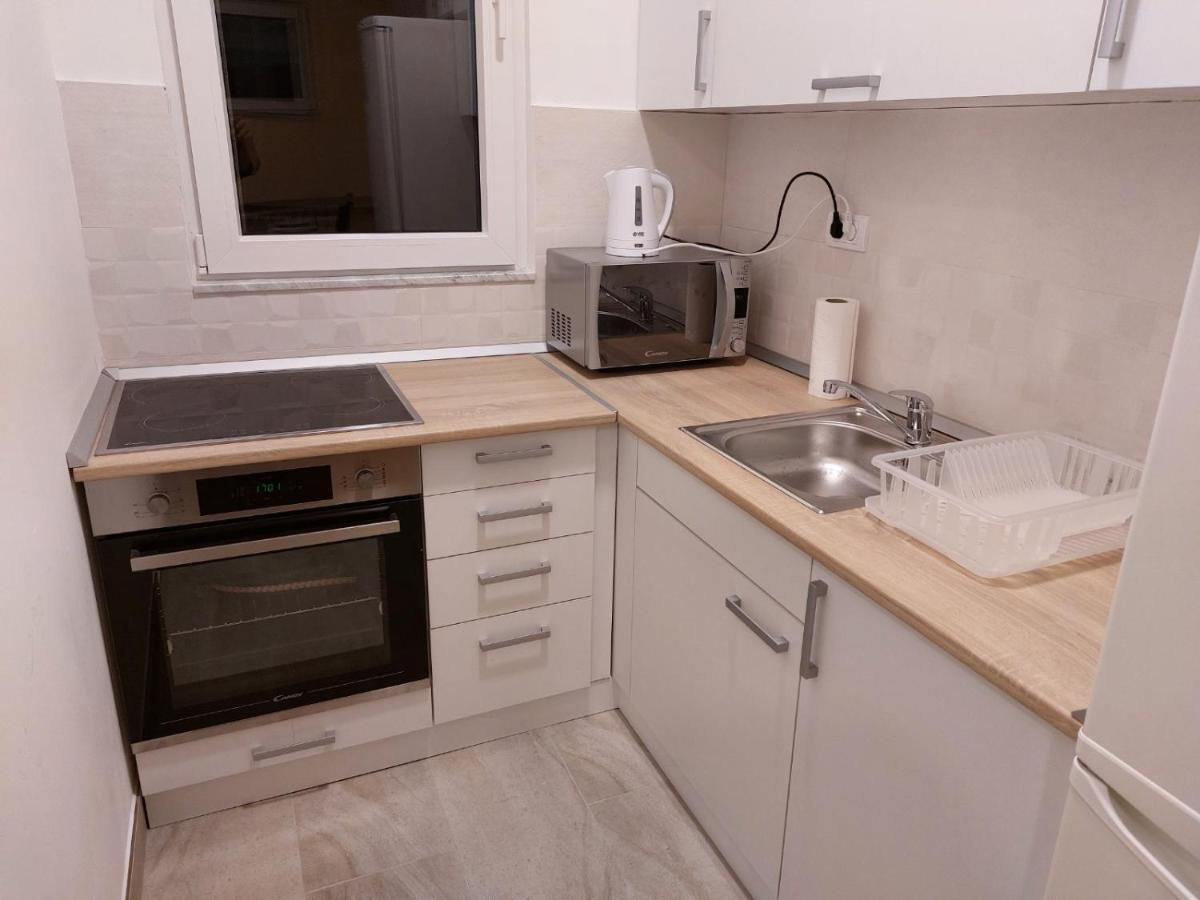 Jez Apartment Белград Екстериор снимка